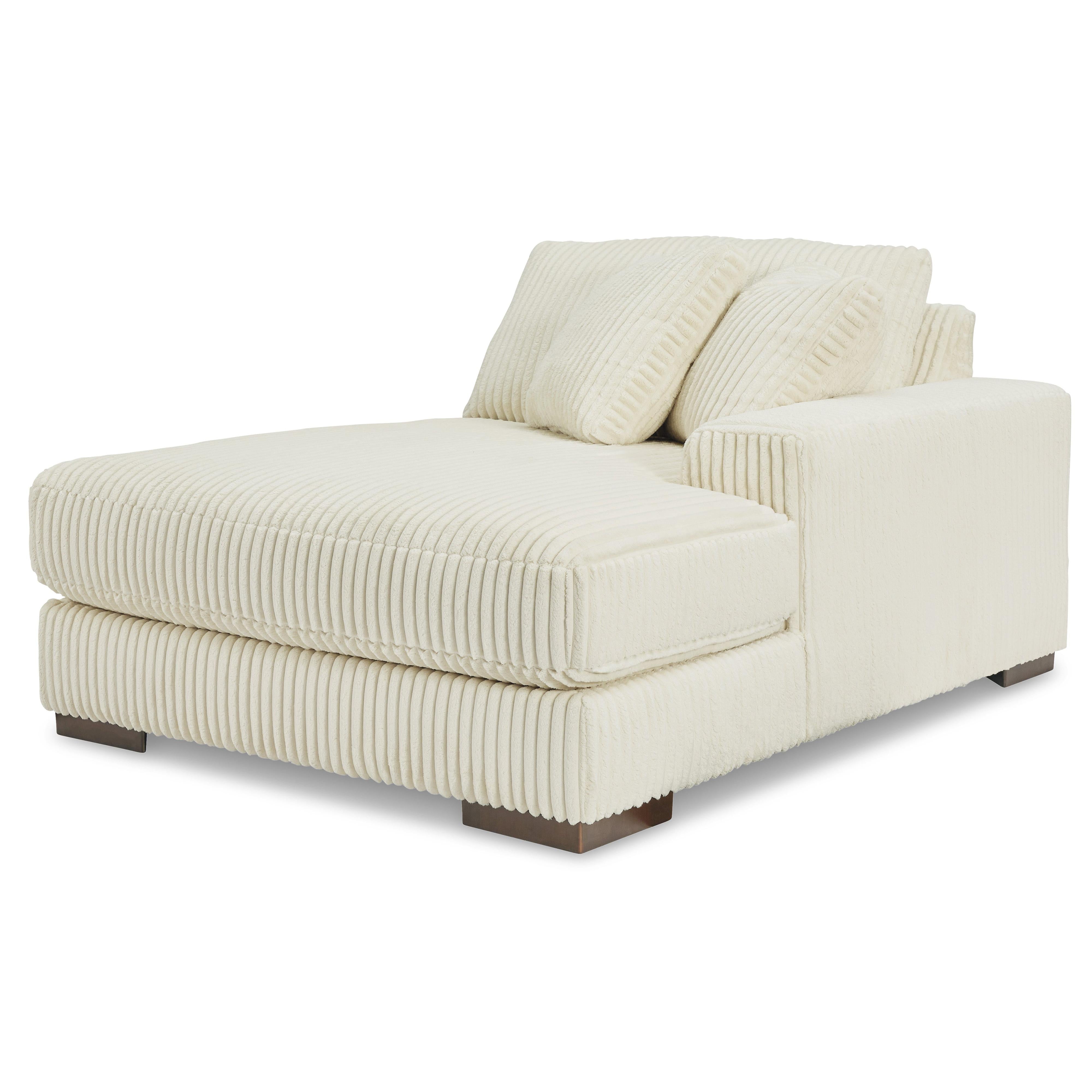 Elegant Ivory Fabric 3-Seater Sectional Sofa with Right-Facing Chaise by Lindyn