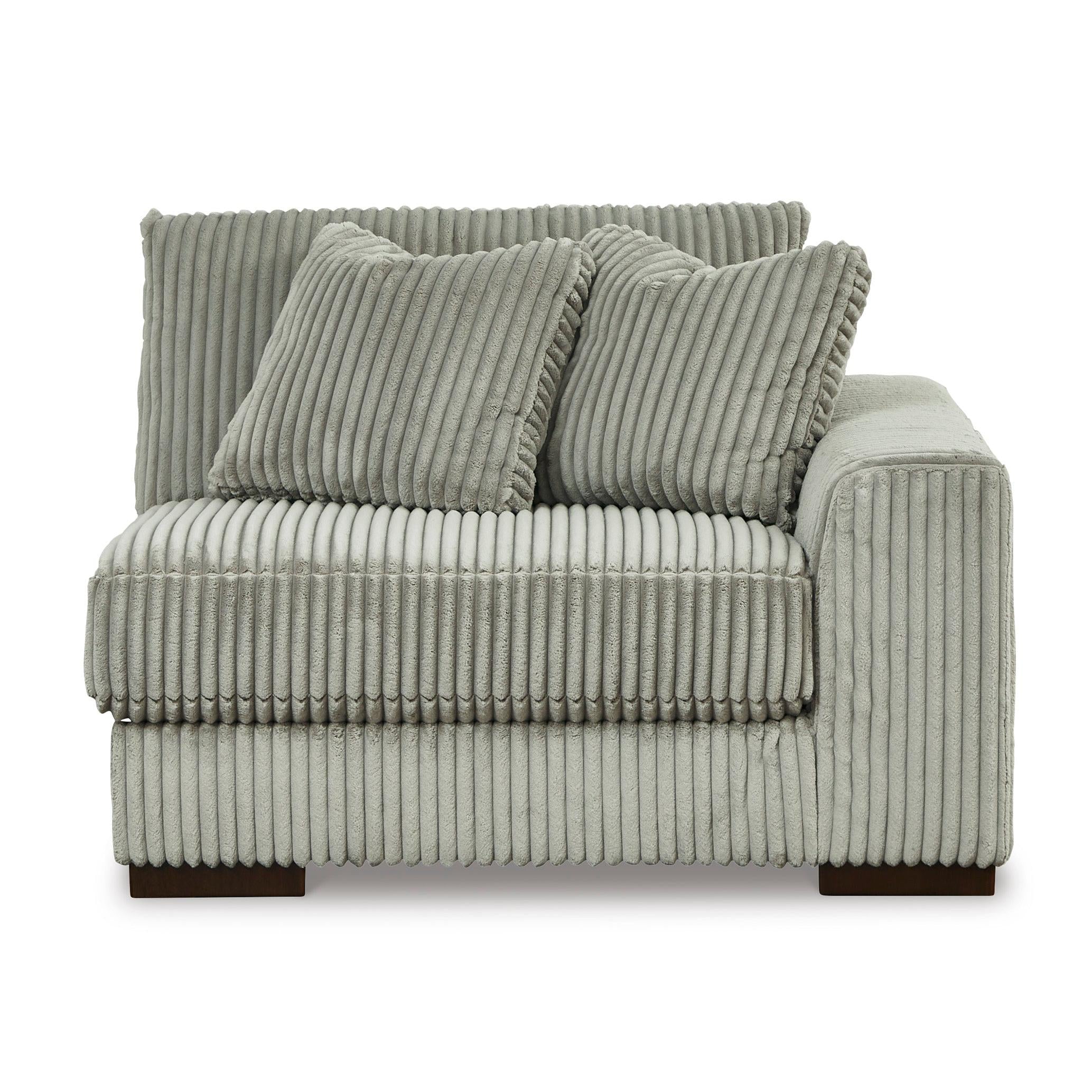 Stylish Lindyn 2-Seater Sectional Sofa with Right-Hand Facing Chaise in Elegant Fog Fabric