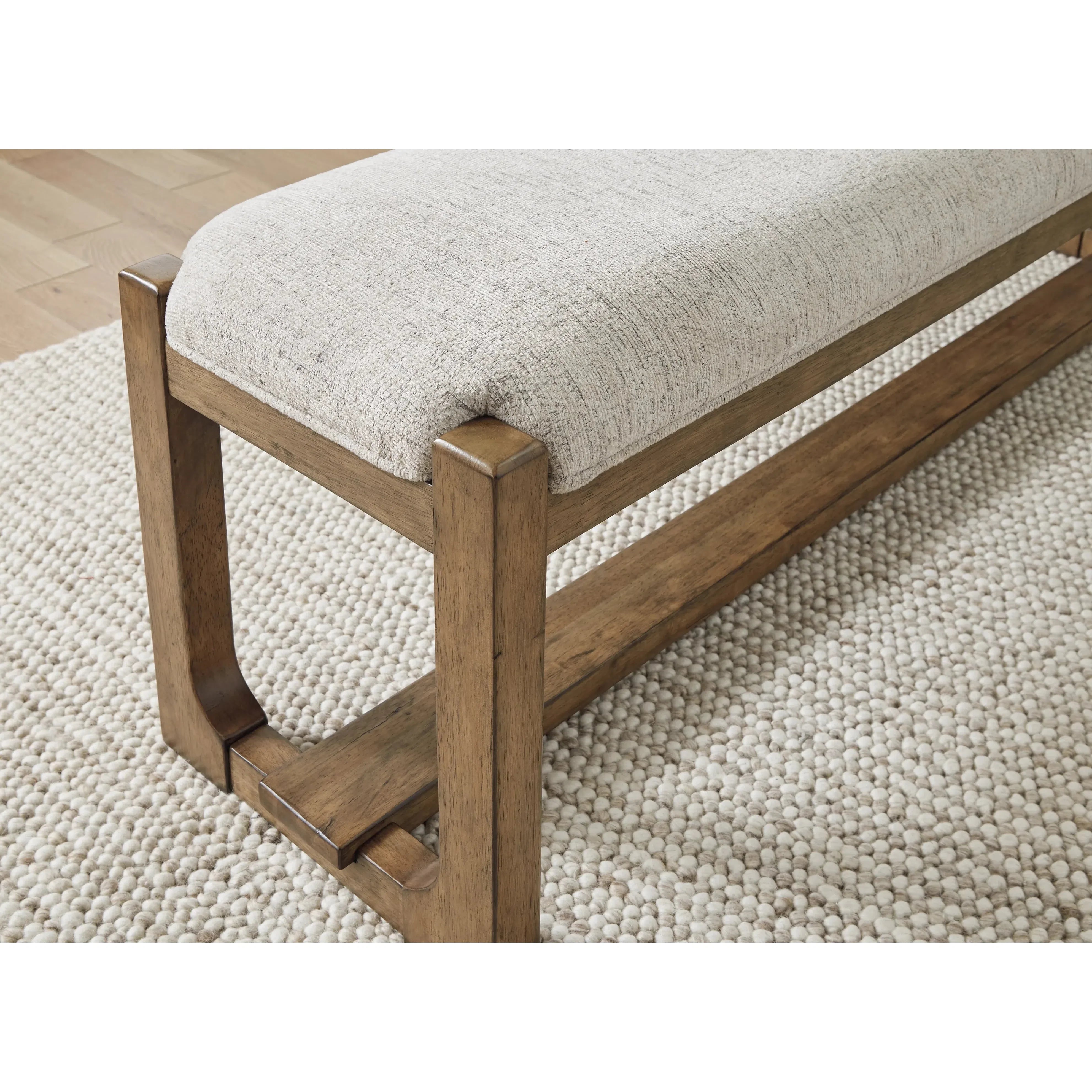 Elegant Cabalynn Upholstered Bench Seat for Stylish Interiors