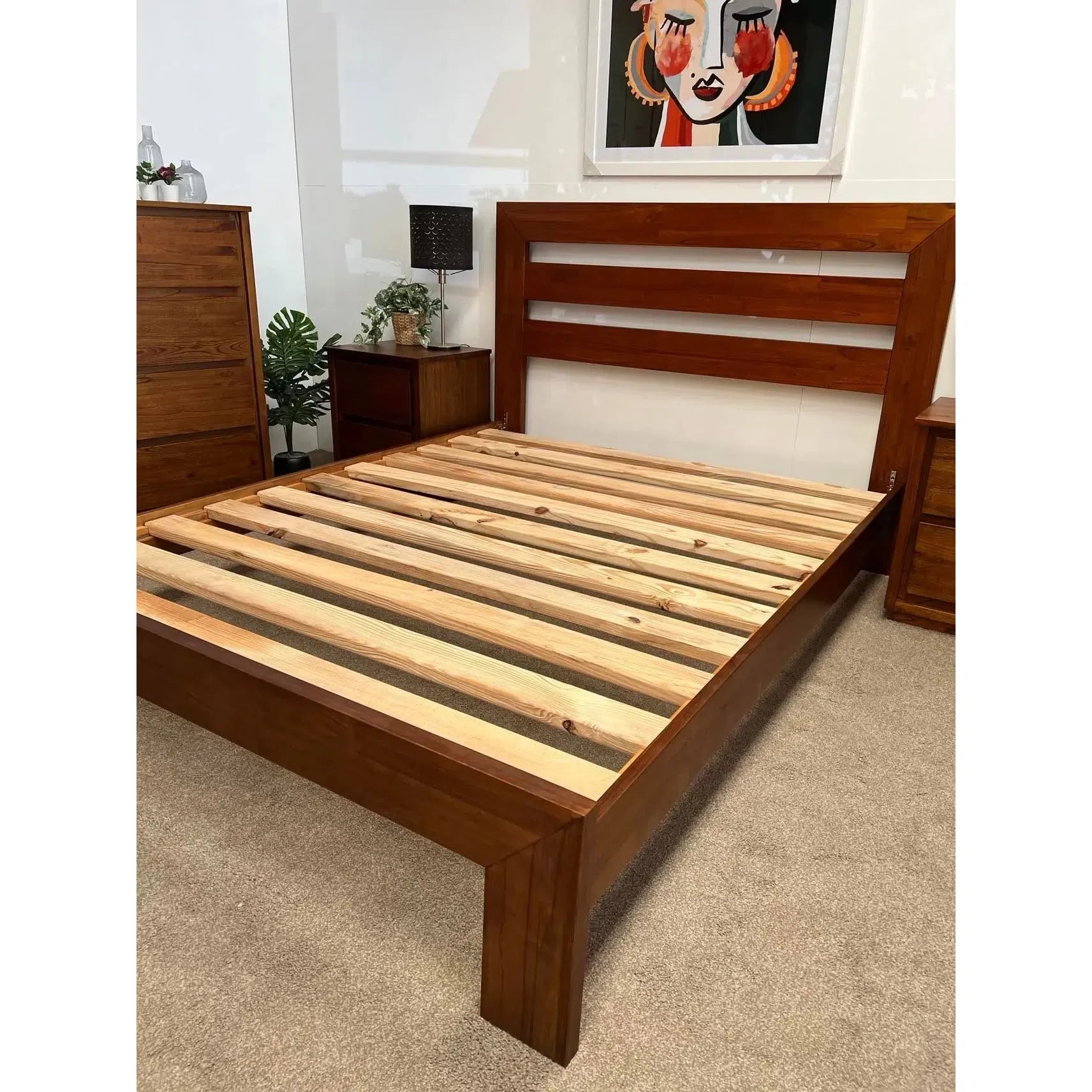 Tri-Rail Bed - Dark Oak