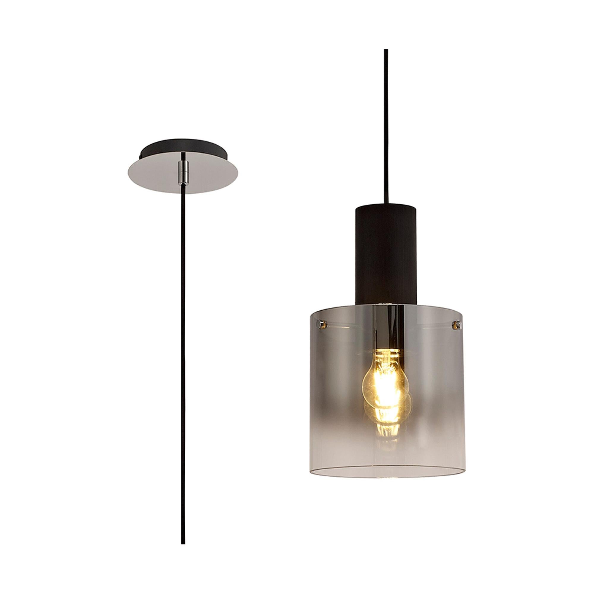 Elegant Brooks Single Pendant Light – Illuminate Your Space!